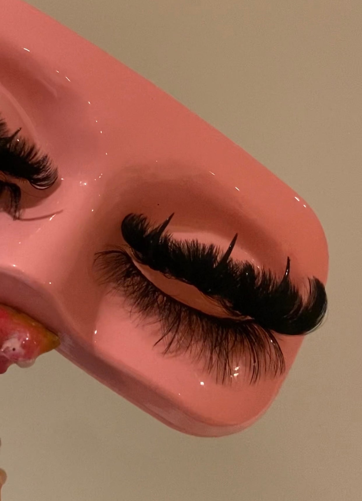 Messy Cat eye with spikes + bottoms custom lash strips