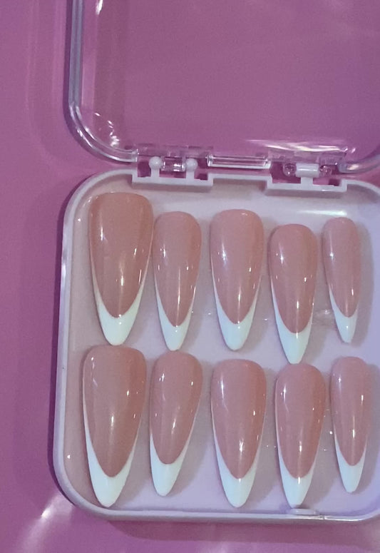 White Stiletto French Tip Nail Set